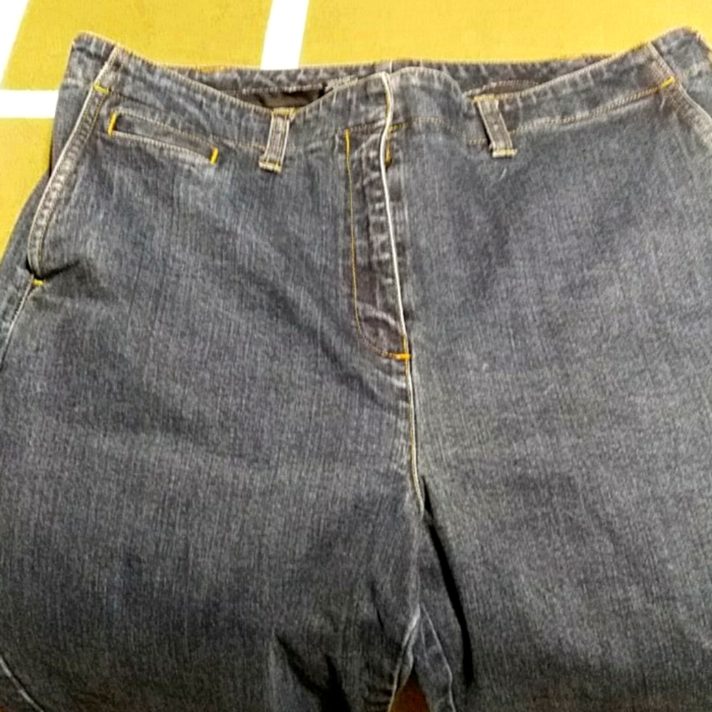 Jones New York signature jeans